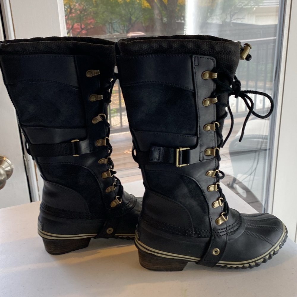 Sorel Conquest Carly Waterproof Suede & Leather Lace-Up Boots Black Size 6